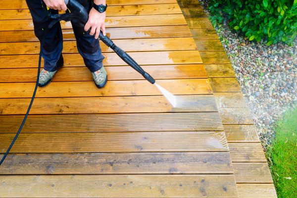 Deck Power Washing in Battle Ground