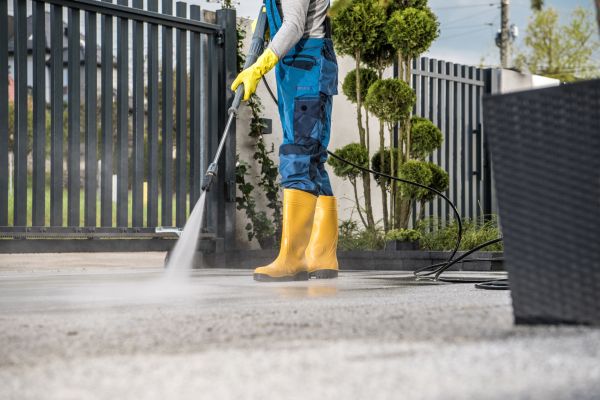 Driveway Power Washing in Battle Ground