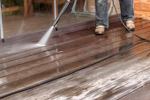 Pool Deck Power Washing in Battle Ground