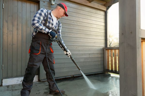 Porch Power Washing in Battle Ground