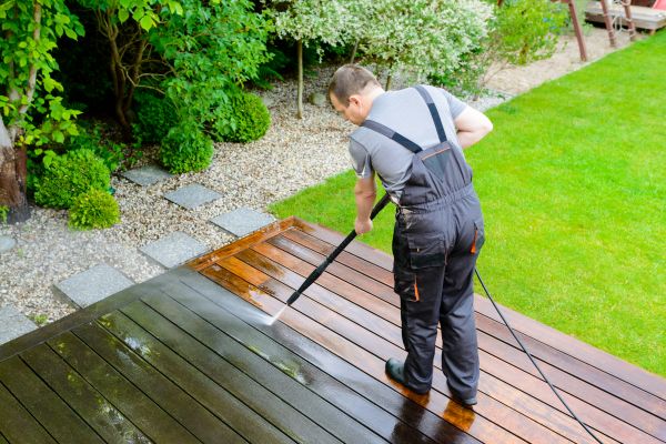 Deck And Patio Cleaning in Battle Ground