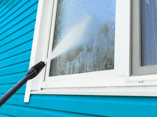 Residential Pressure Cleaning in Battle Ground