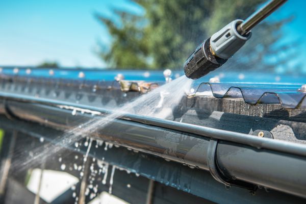 Gutter Jet Washing in Battle Ground