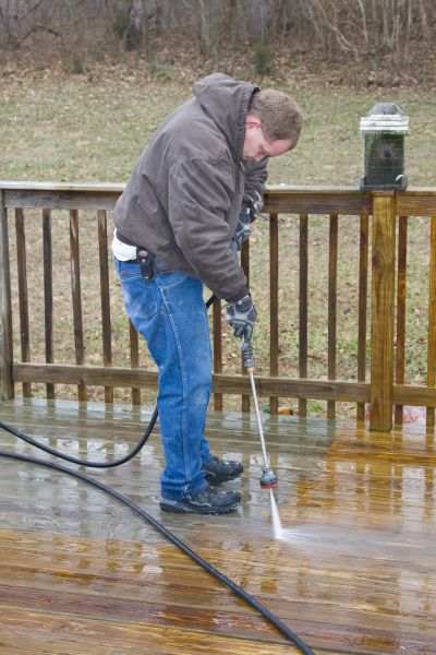 Balcony Power Washing in Battle Ground