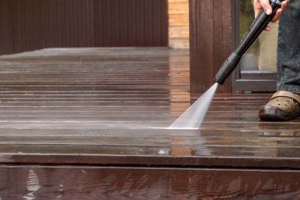 Balcony Pressure Washing in Battle Ground